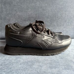 Reebok Glide Womans Black Leather Low Top Lace Up Casual Tennis Shoes SZ 6.5